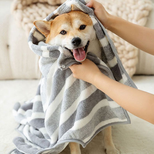 Premium Coral Velvet Pet Bath Towel - Ultra Absorbent Dog Drying Towel